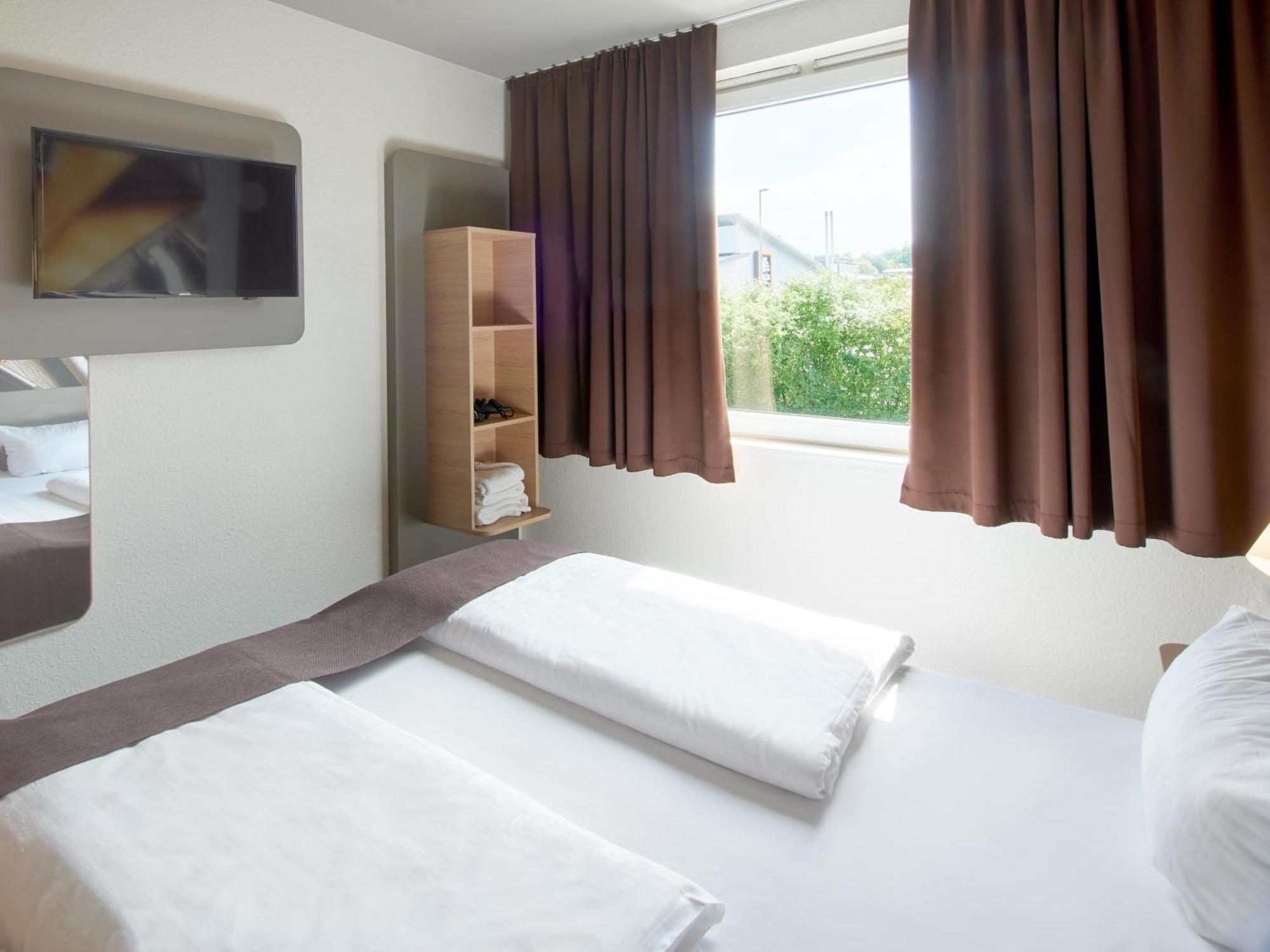 B&B Hotel Offenbach-Sued Bagian luar foto