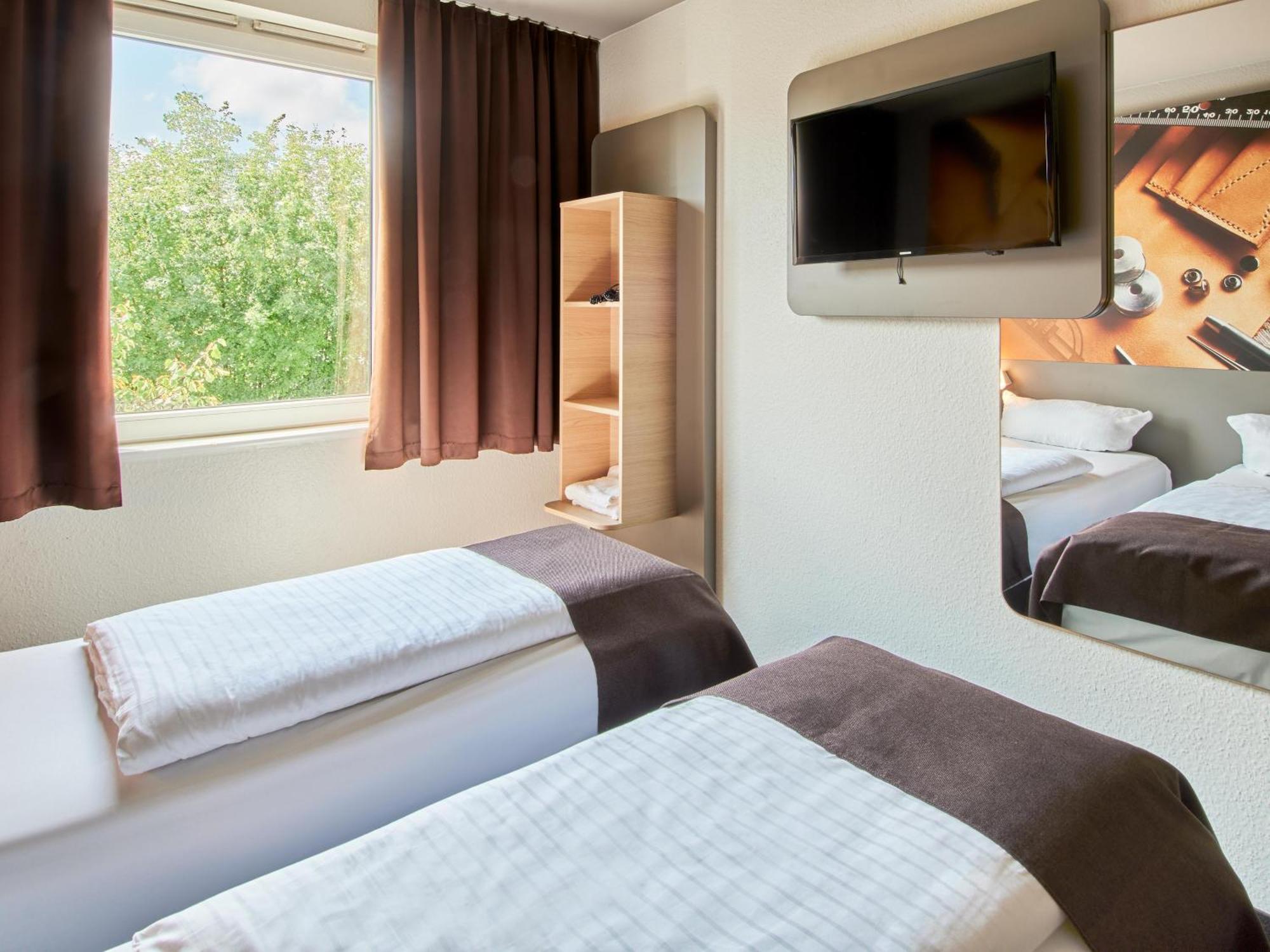 B&B Hotel Offenbach-Sued Bagian luar foto