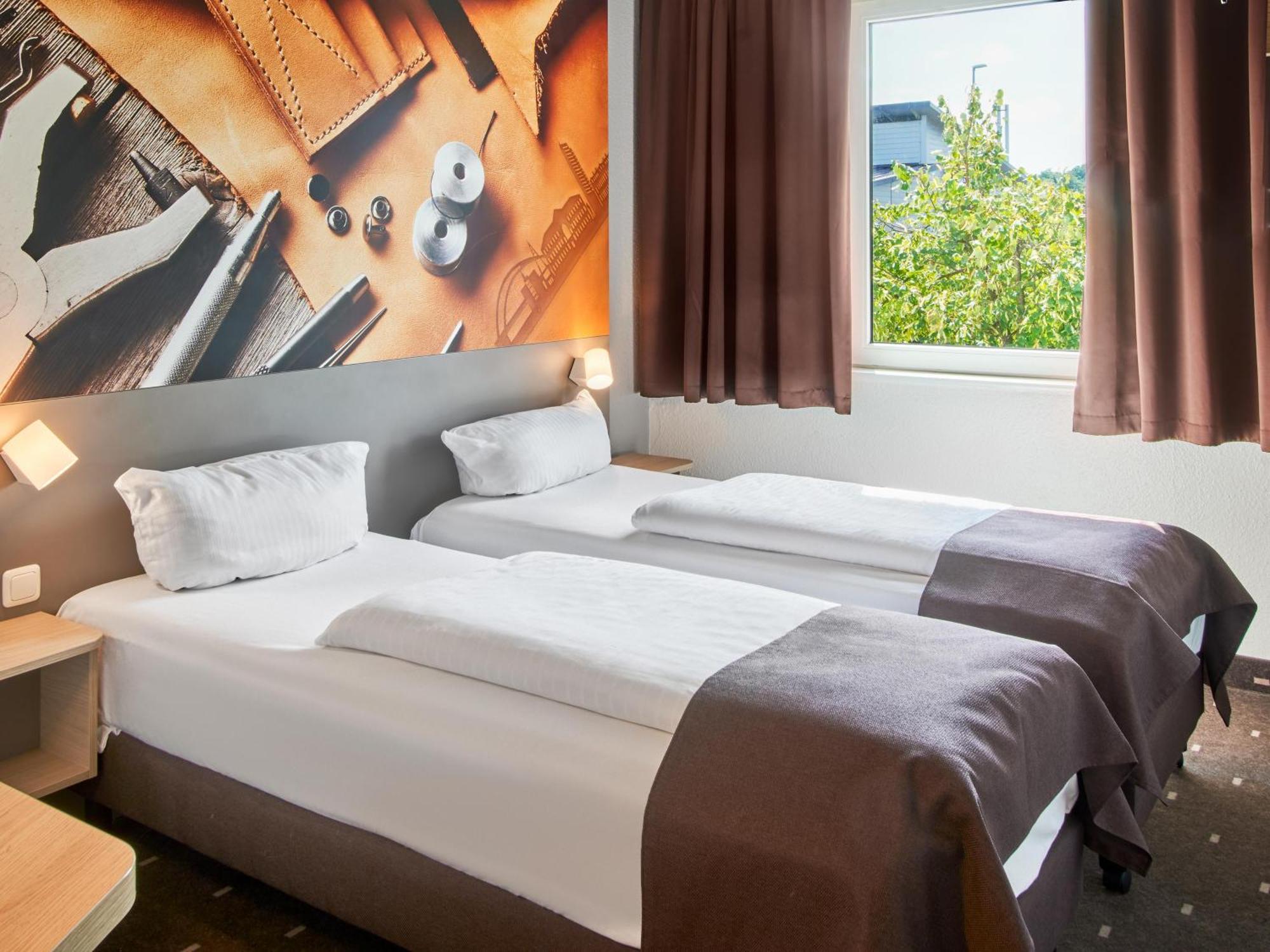 B&B Hotel Offenbach-Sued Bagian luar foto